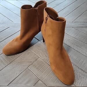 Alfani Heeled Booties PAAM Zipper Cognac Brown Padded Insole NIB